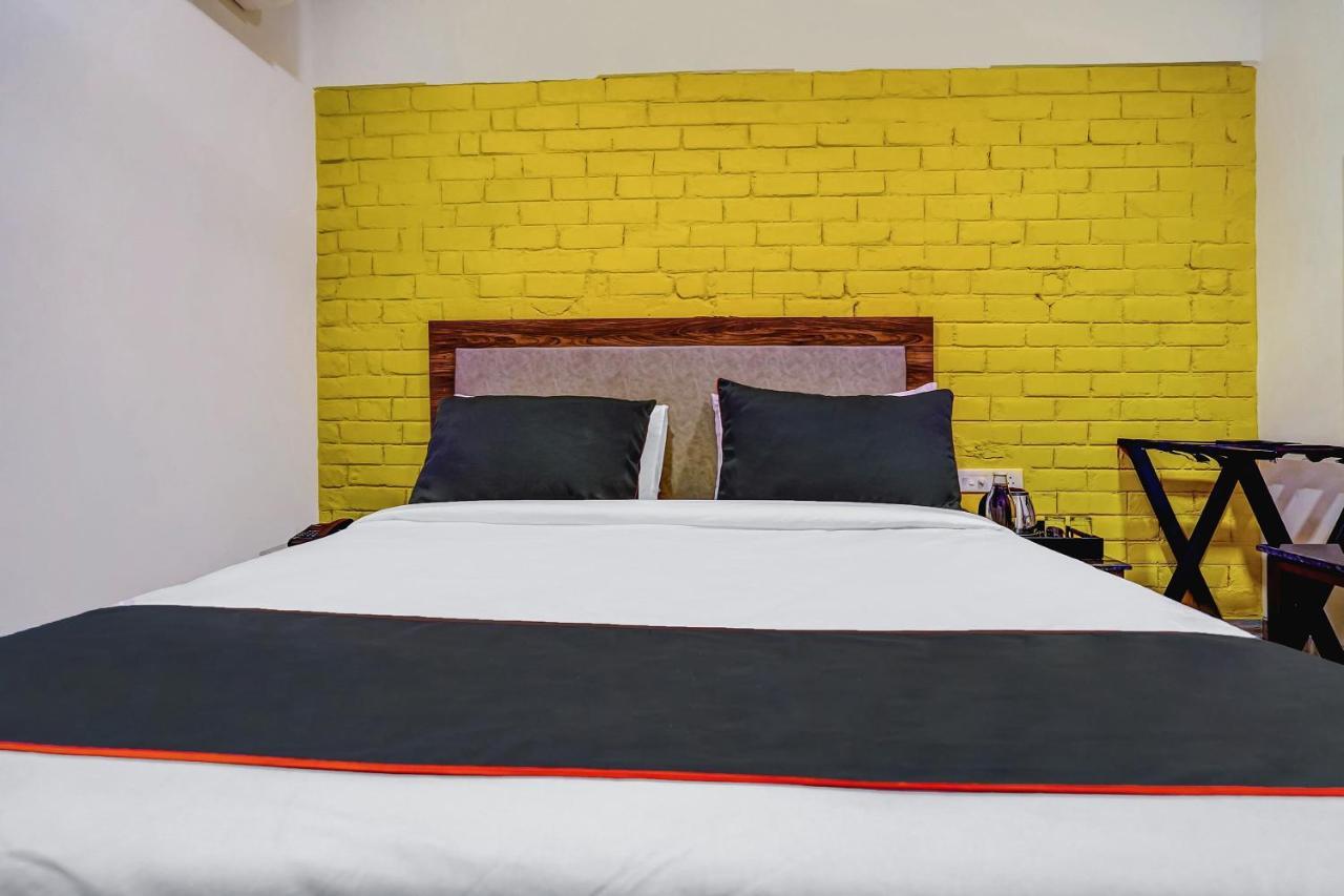 Hotel Super Collection O Kalinga Bapuji Nagar à Bhubaneswar Extérieur photo